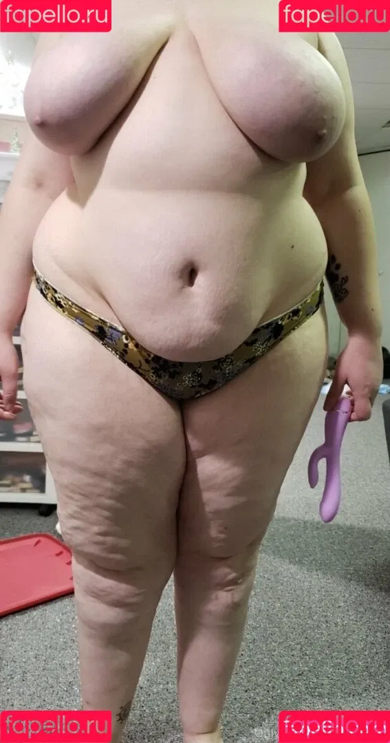 emiscutie Onlyfans Photo Gallery 