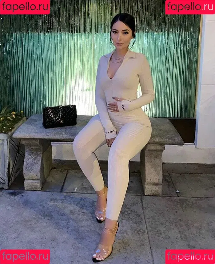 FeetByJo Onlyfans Photo Gallery 