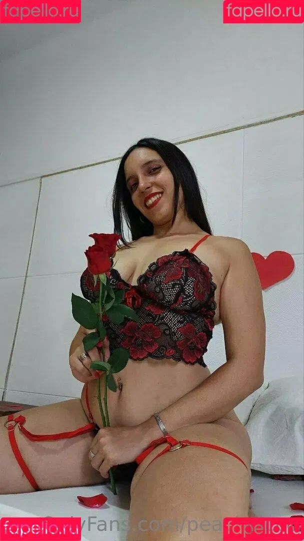 peachvicco Onlyfans Photo Gallery 
