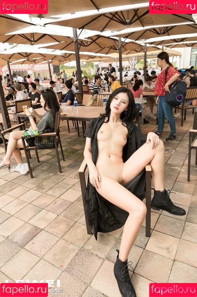 _azhua Onlyfans Photo Gallery 