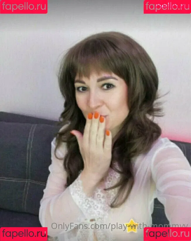 play-with-mommyy Onlyfans Photo Gallery 