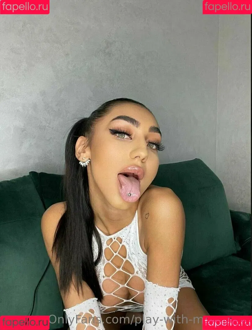 play-with-mommyy Onlyfans Photo Gallery 