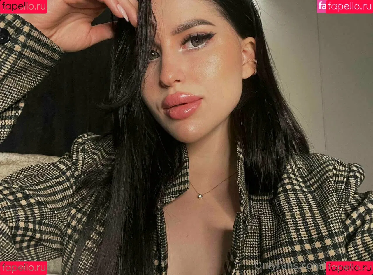 honney_aly Onlyfans Photo Gallery 