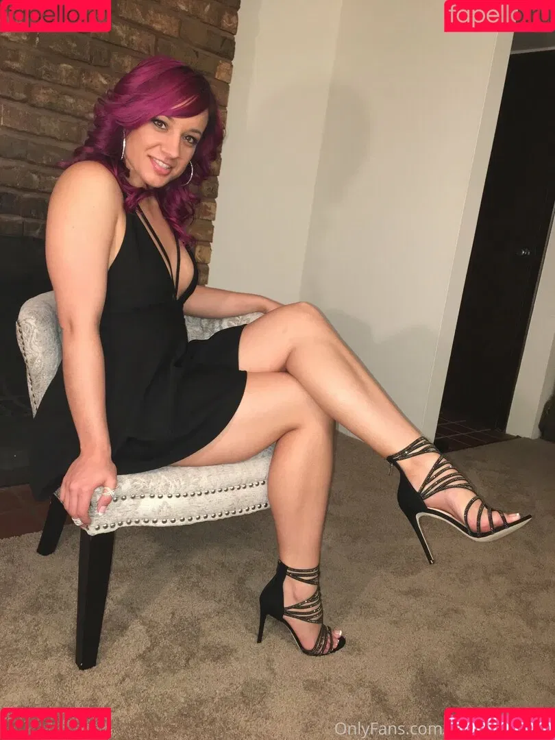 Eyecandytoes Onlyfans Photo Gallery 
