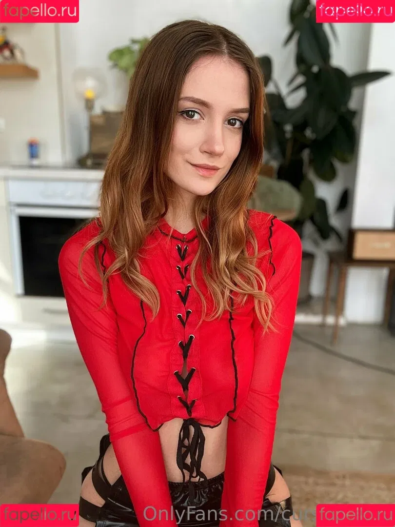 cursed_ellie Onlyfans Photo Gallery 