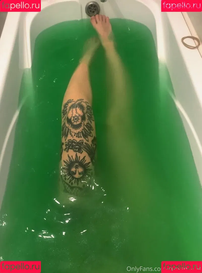 cursed_ellie Onlyfans Photo Gallery 