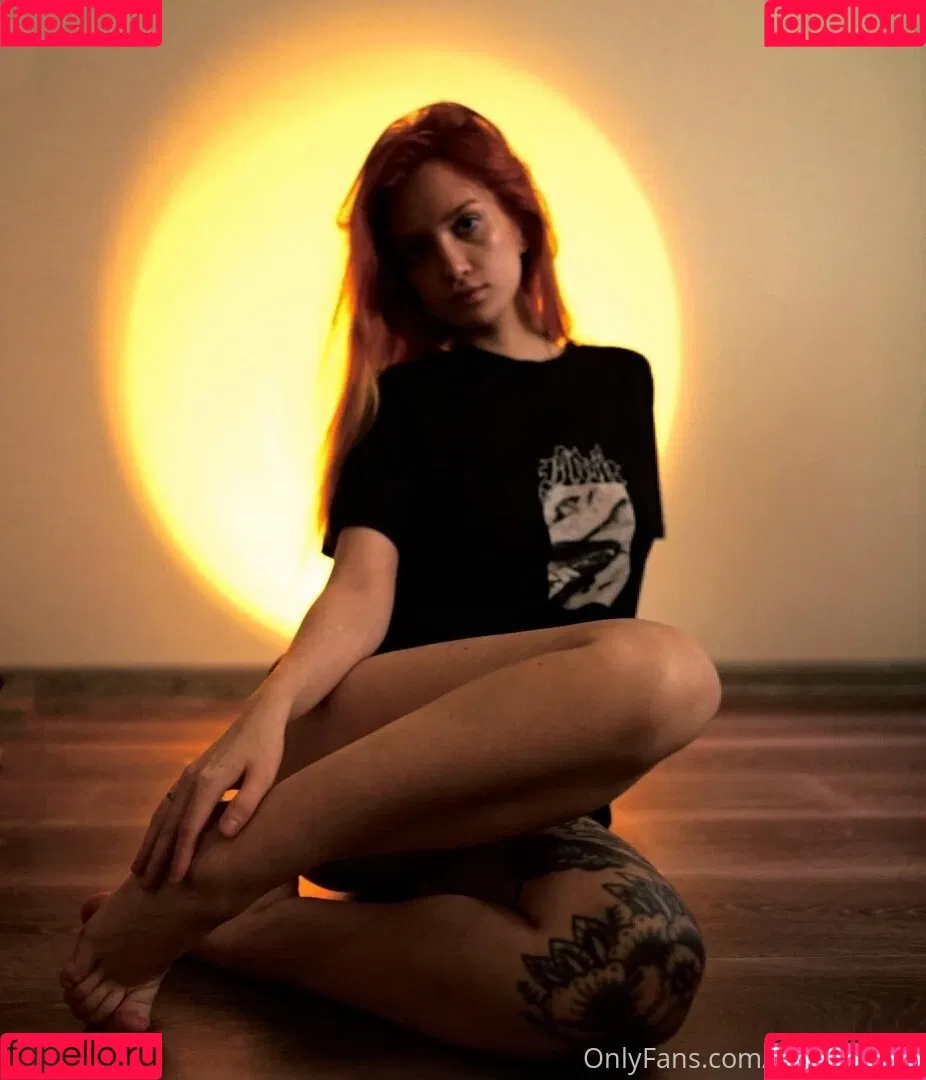 cursed_ellie Onlyfans Photo Gallery 