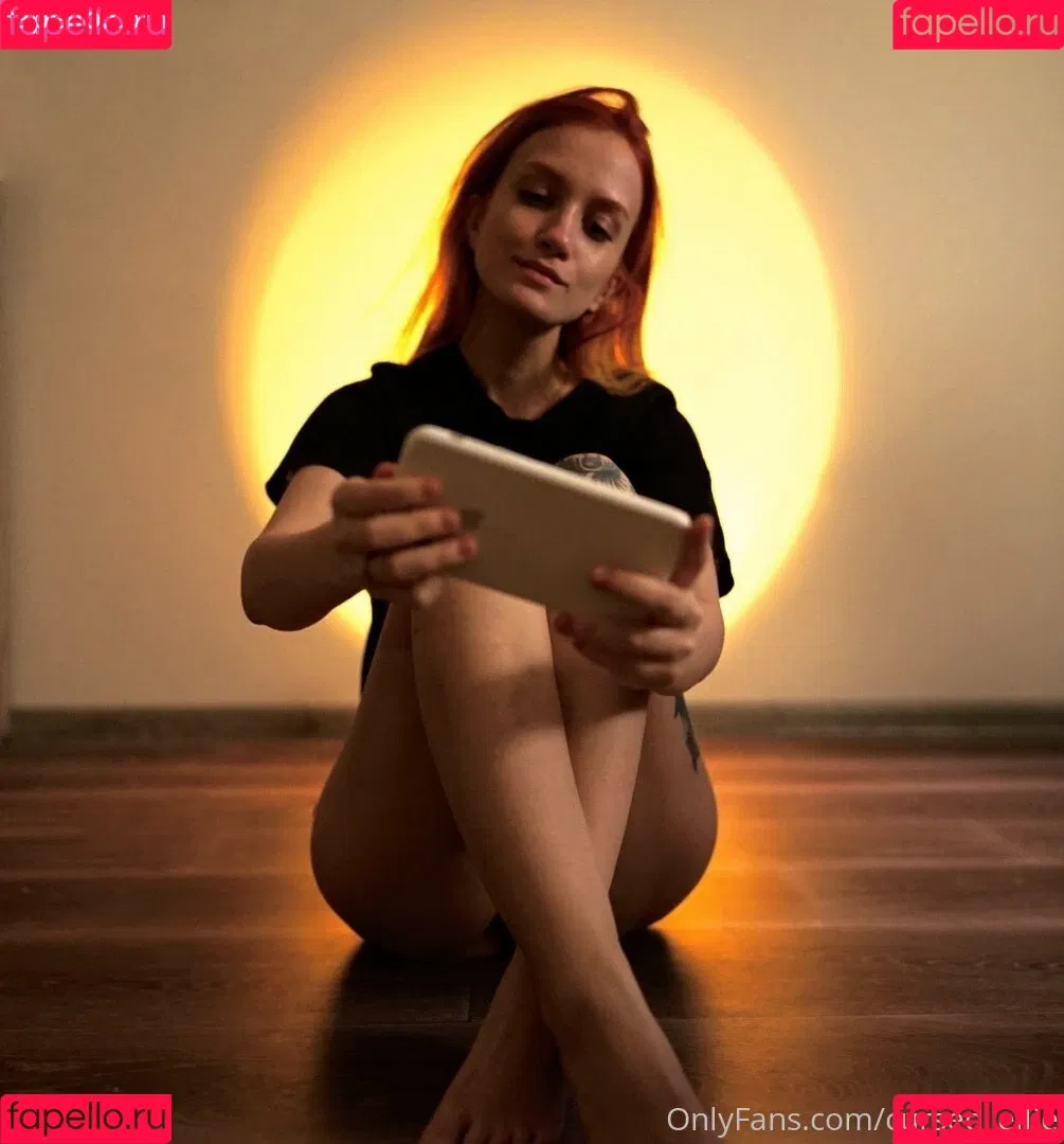 cursed_ellie Onlyfans Photo Gallery 