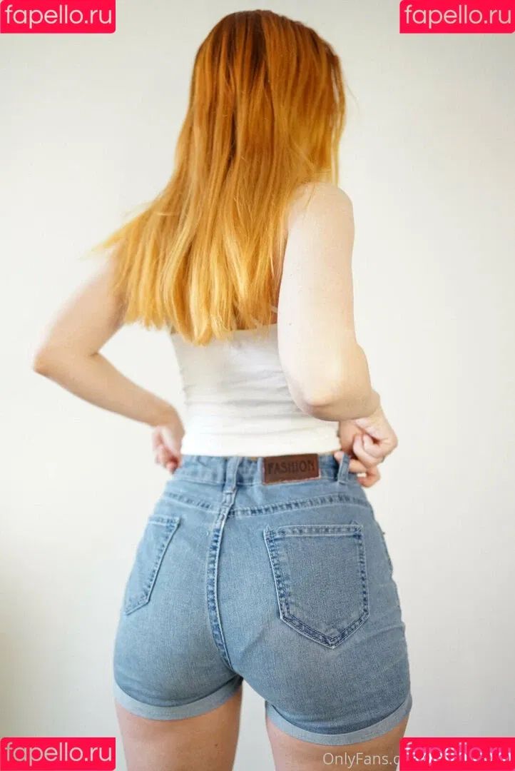 cursed_ellie Onlyfans Photo Gallery 
