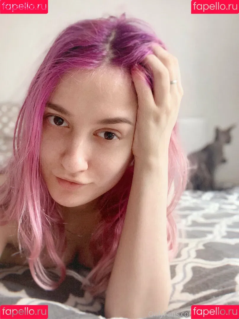 cursed_ellie Onlyfans Photo Gallery 