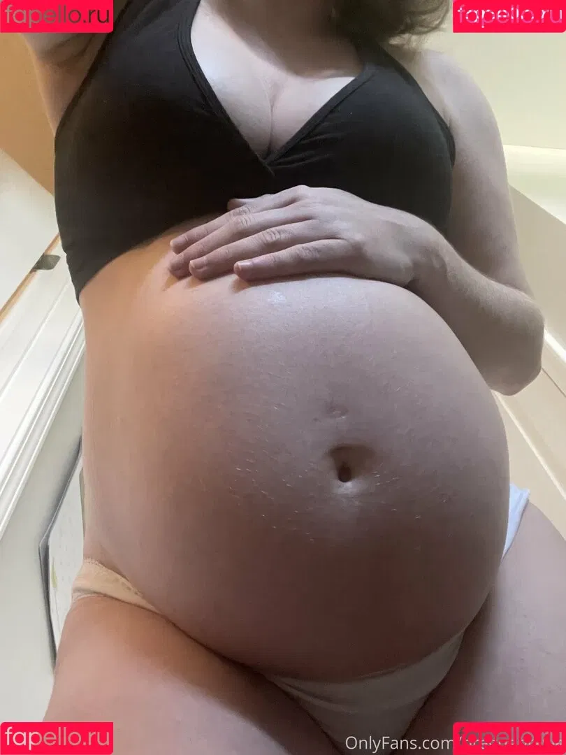 hotmomevie Onlyfans Photo Gallery 