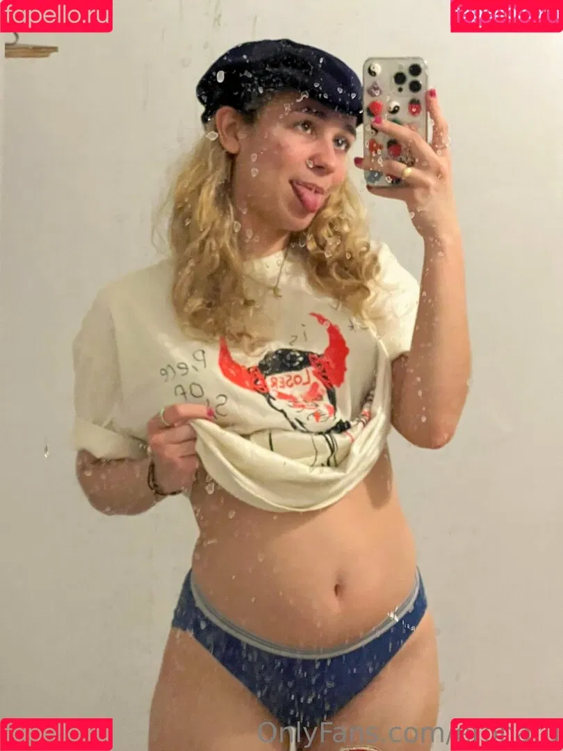 eroharu Onlyfans Photo Gallery 