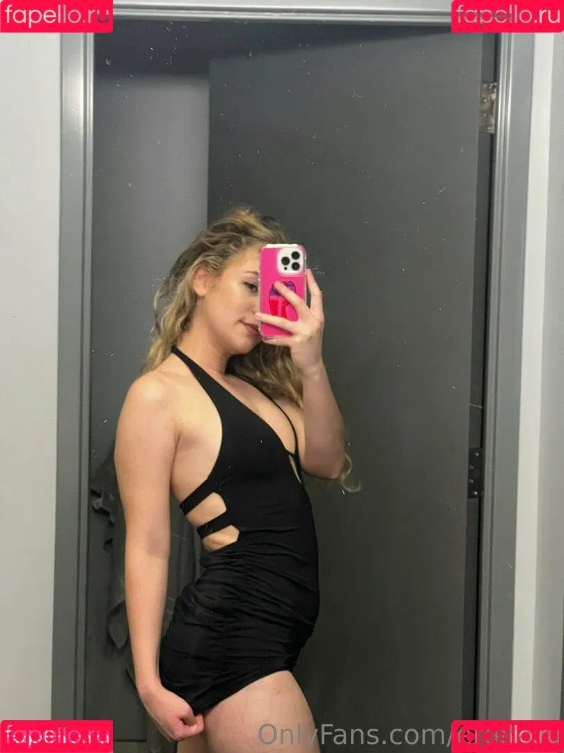 eroharu Onlyfans Photo Gallery 