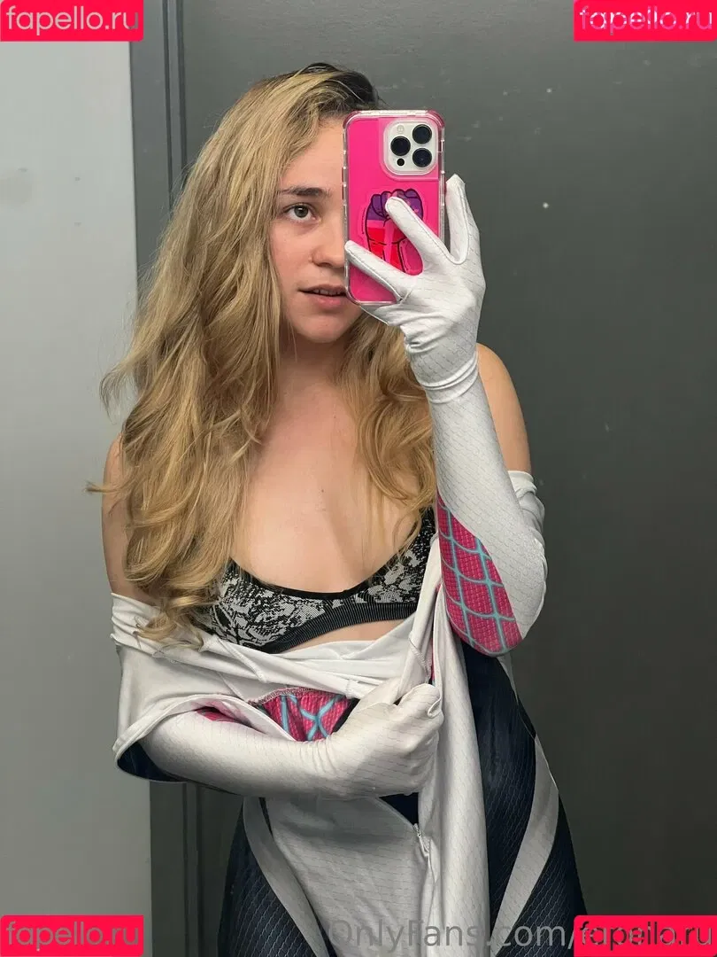 eroharu Onlyfans Photo Gallery 