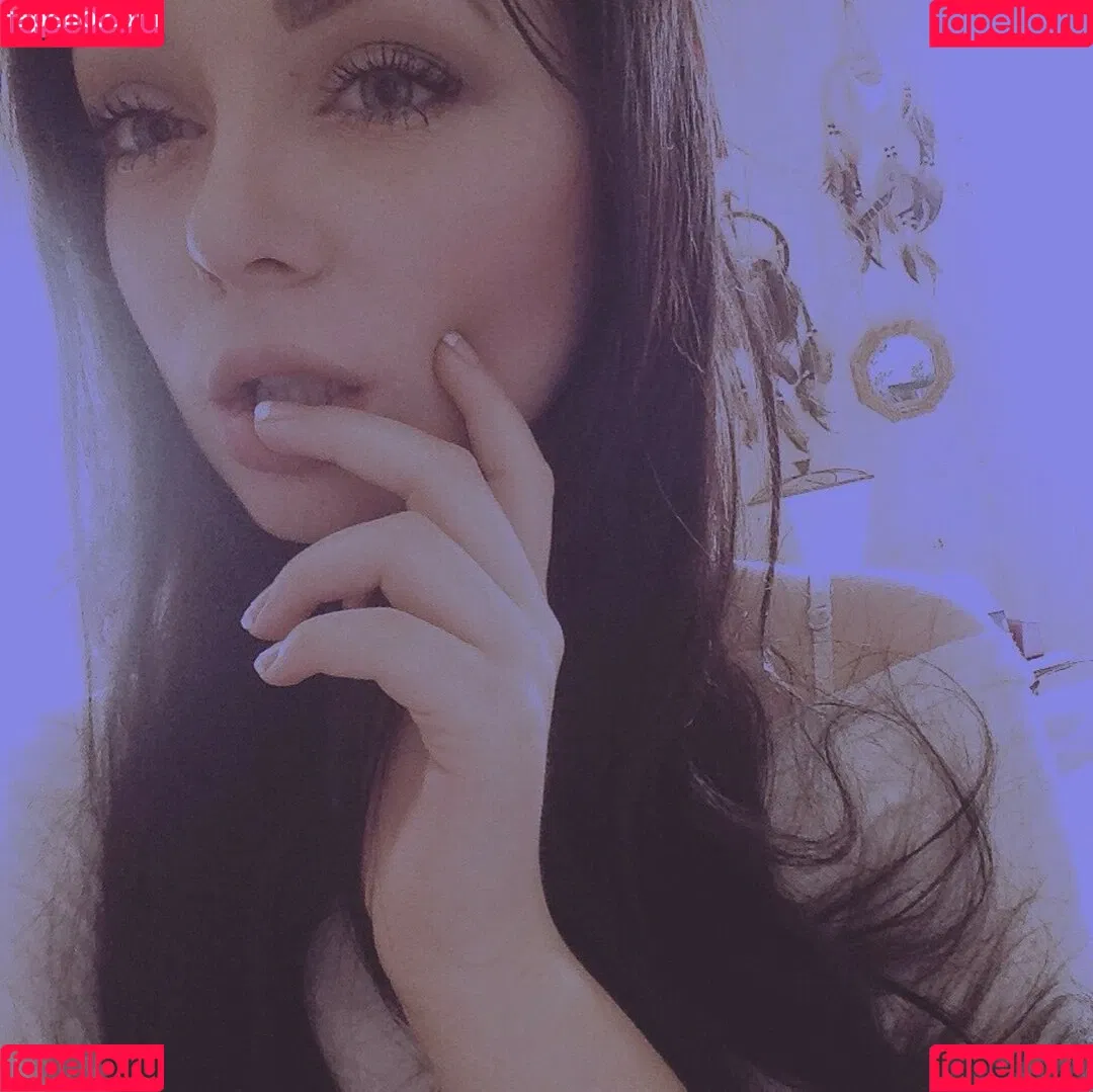 Elyse Summer Onlyfans Photo Gallery 