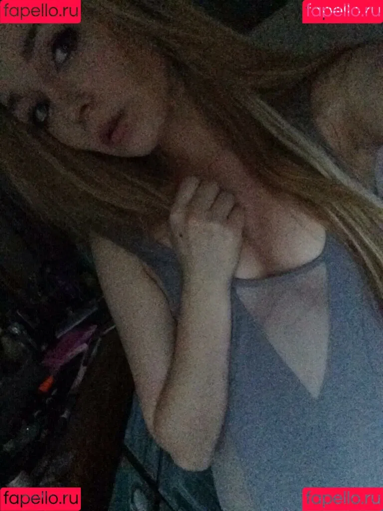 Elyse Summer Onlyfans Photo Gallery 