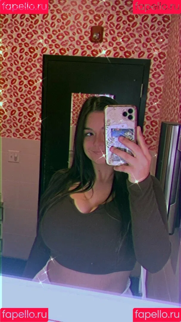 Valerie Onlyfans Photo Gallery 