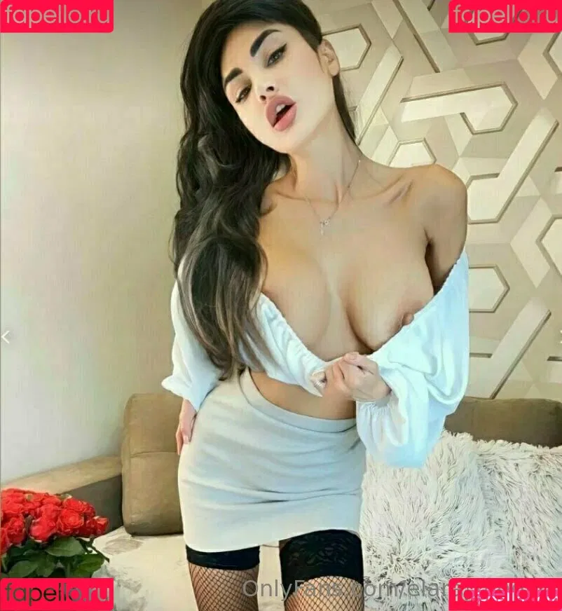 elara_moonq Onlyfans Photo Gallery 