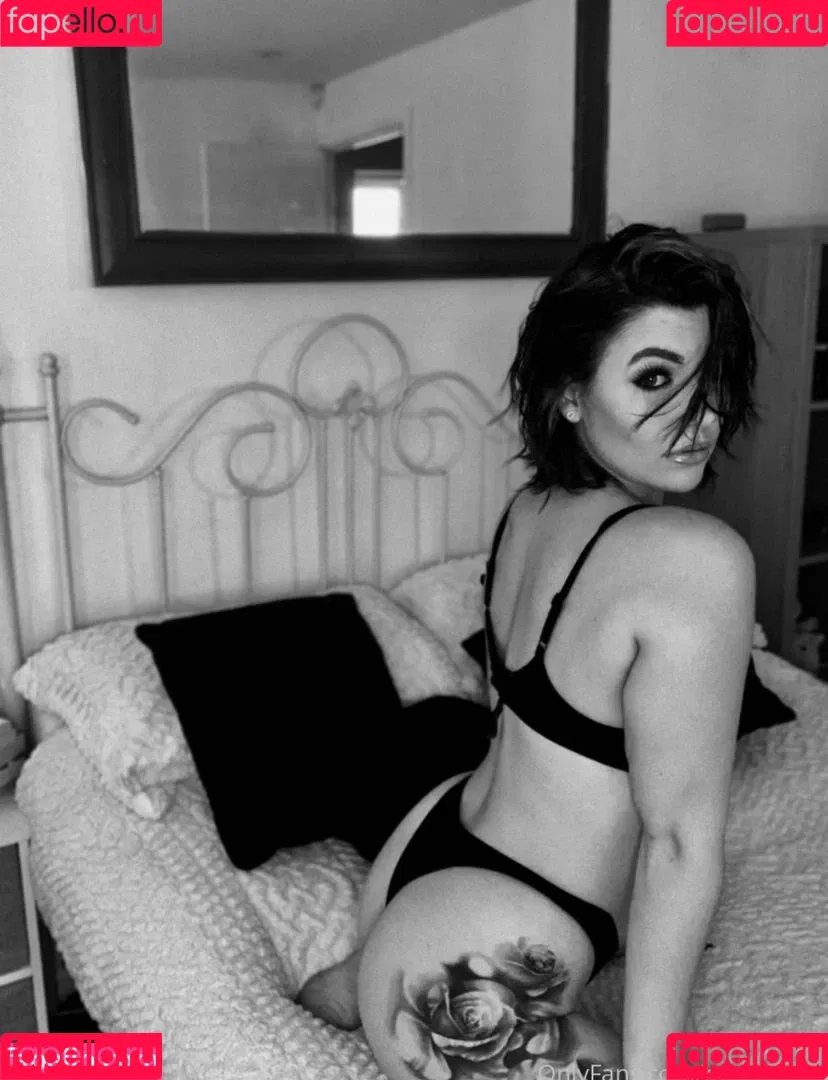 Megan22 Onlyfans Photo Gallery 