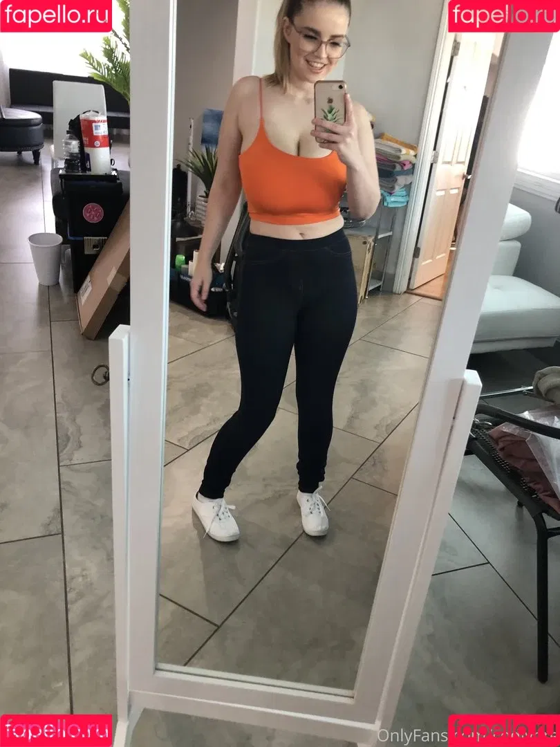 Codi Vore Onlyfans Photo Gallery 