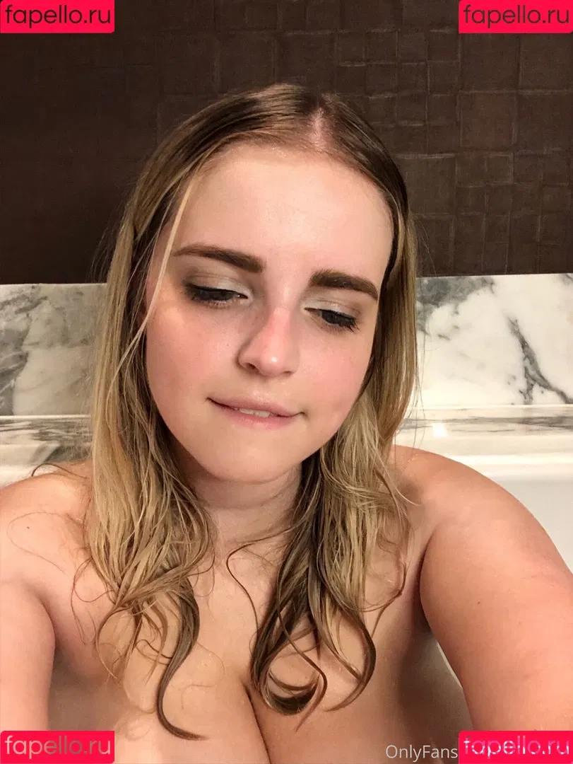 Codi Vore Onlyfans Photo Gallery 