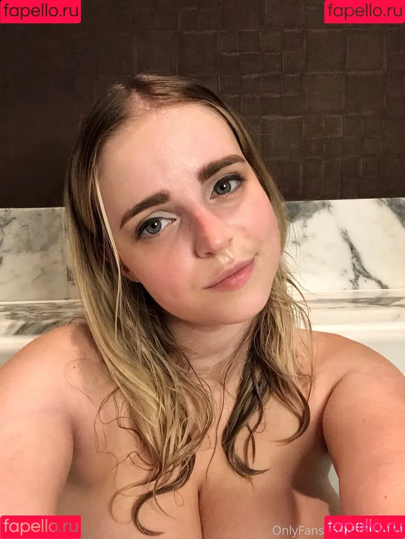 Codi Vore Onlyfans Photo Gallery 