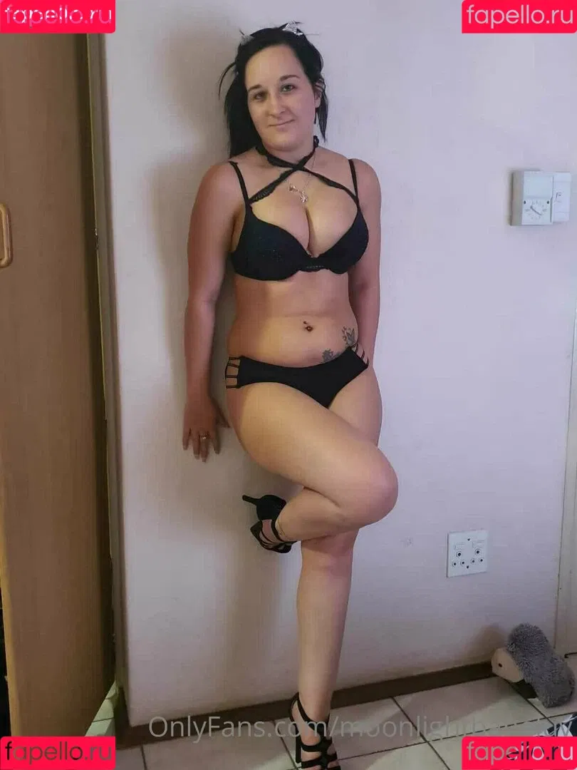 moonlightbabeluv Onlyfans Photo Gallery 