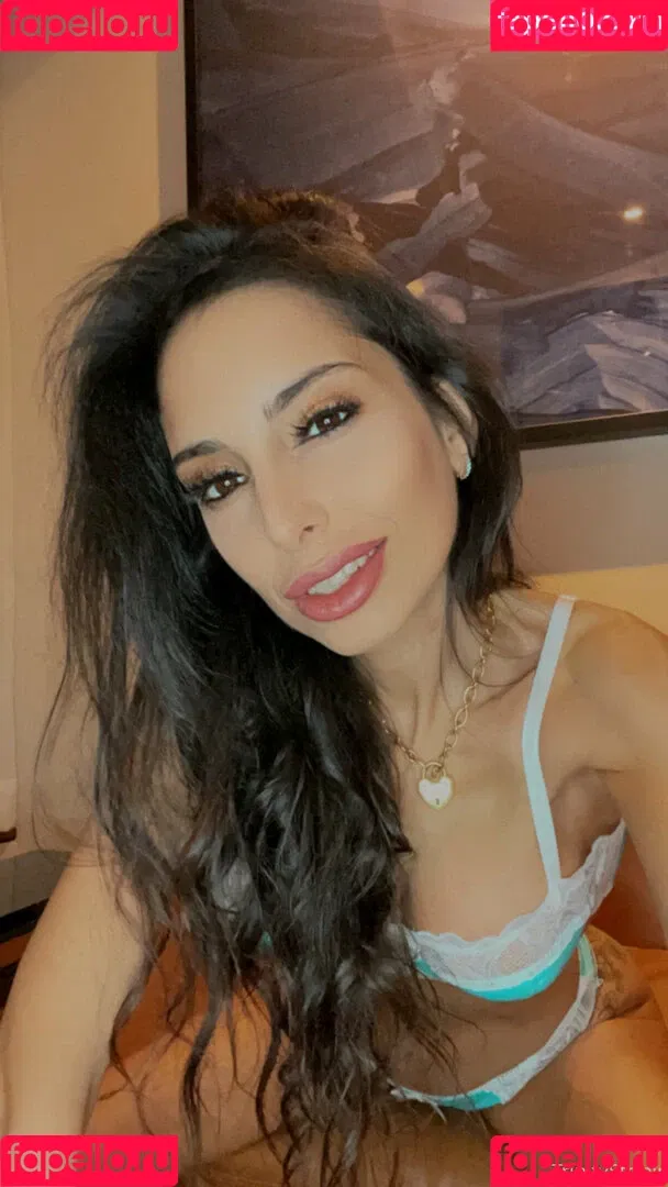 trinitystclair Onlyfans Photo Gallery 