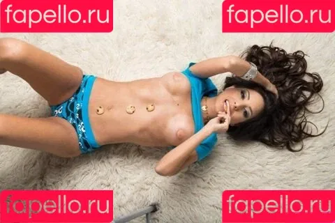 trinitystclair Onlyfans Photo Gallery 