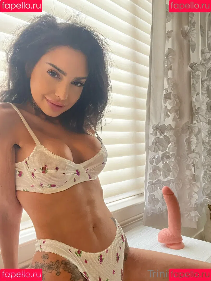 trinitystclair Onlyfans Photo Gallery 