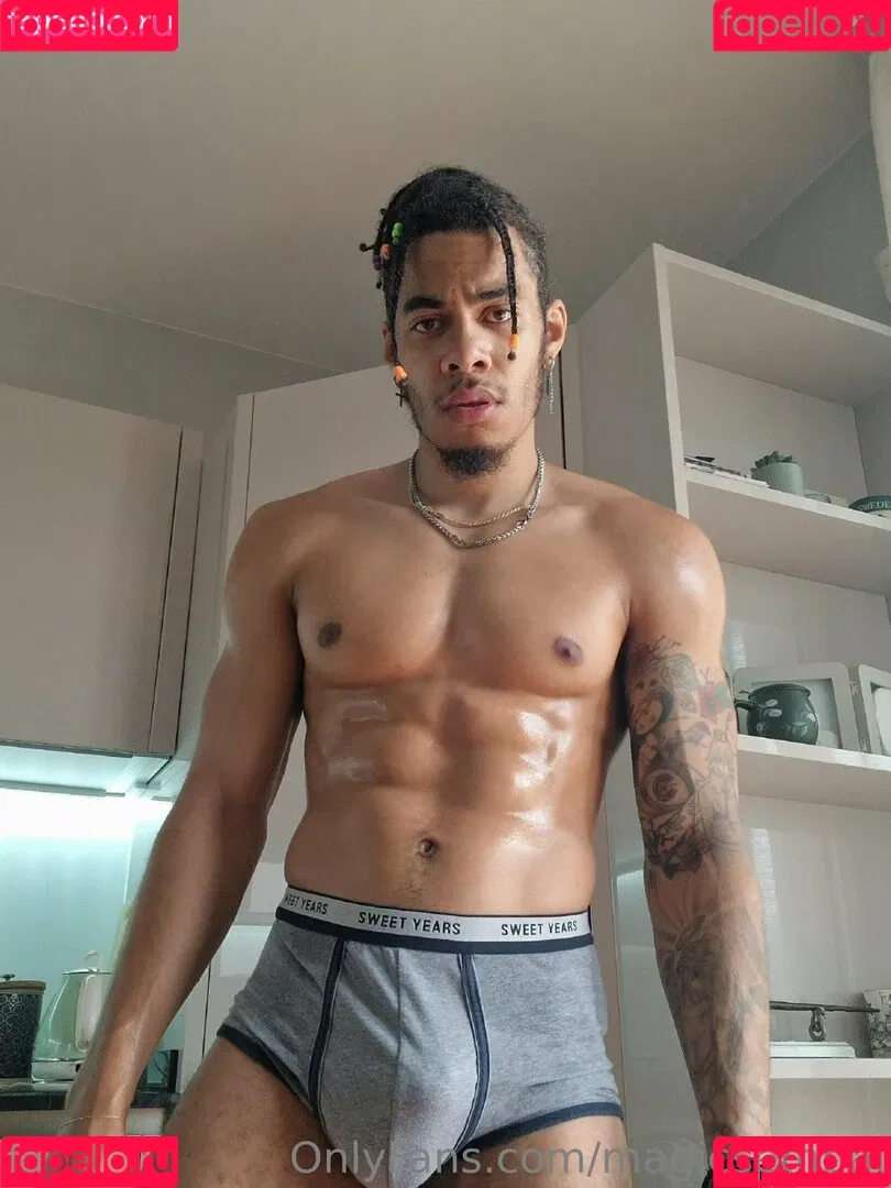 magicsempai Onlyfans Photo Gallery 