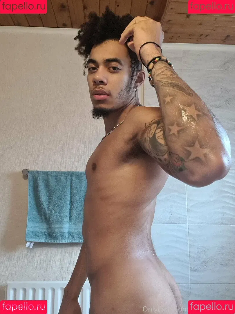 magicsempai Onlyfans Photo Gallery 