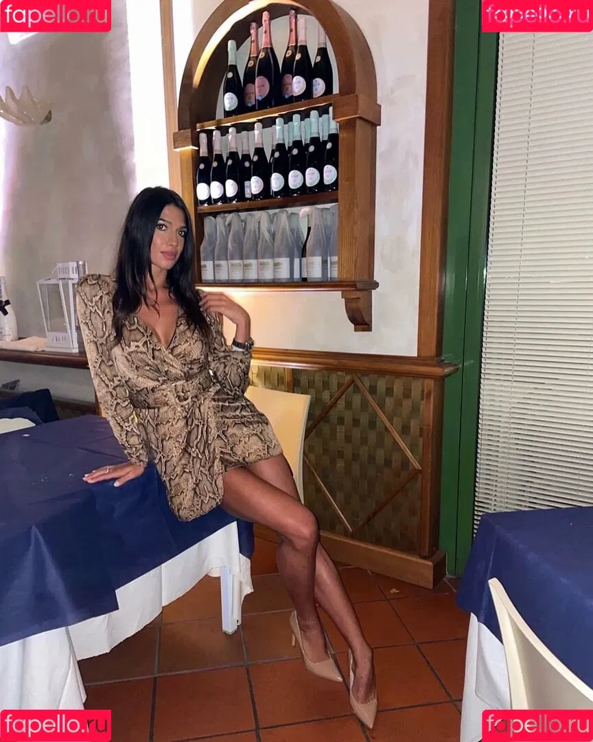 Valentina Venturi Onlyfans Photo Gallery 
