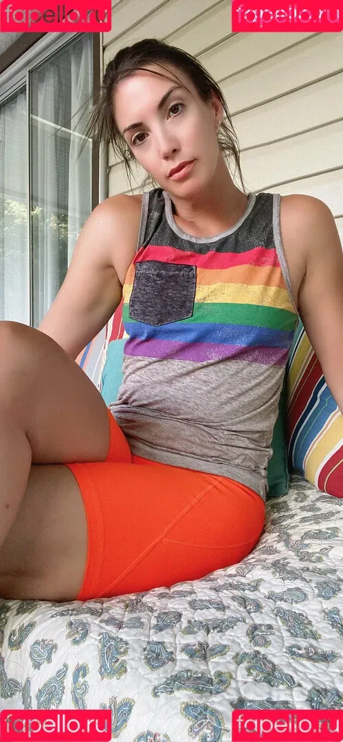 iamnotyoursub Onlyfans Photo Gallery 