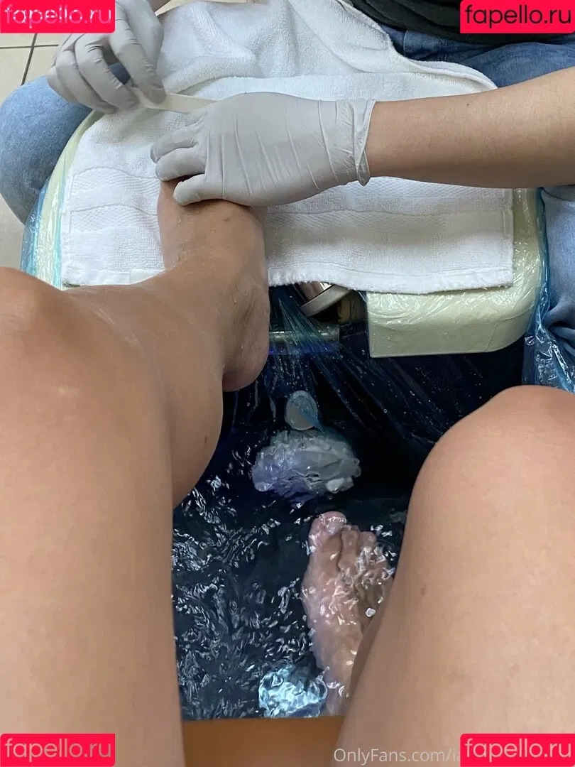 iamnotyoursub Onlyfans Photo Gallery 