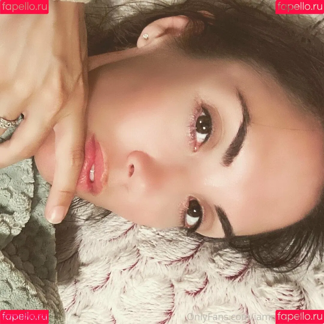 iamnotyoursub Onlyfans Photo Gallery 