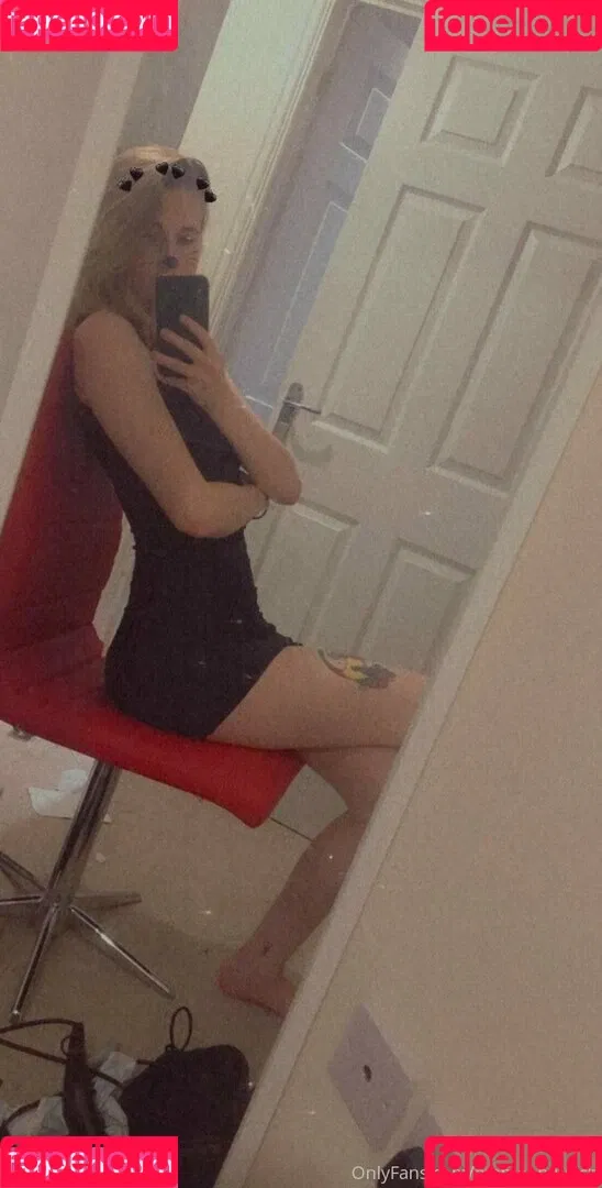emmaontwitch Onlyfans Photo Gallery 