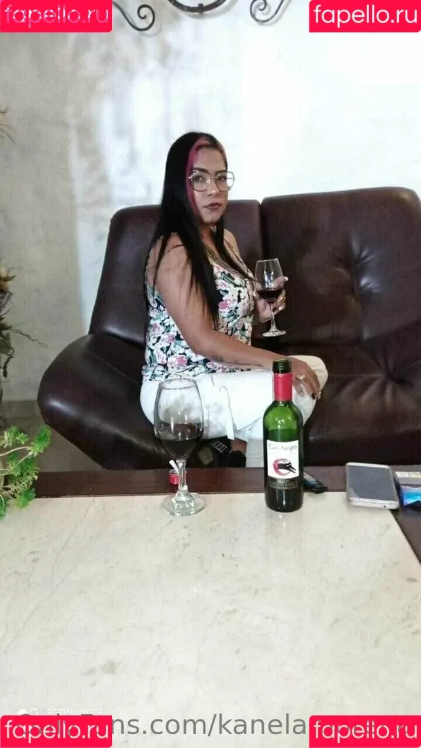 kanelamorena Onlyfans Photo Gallery 