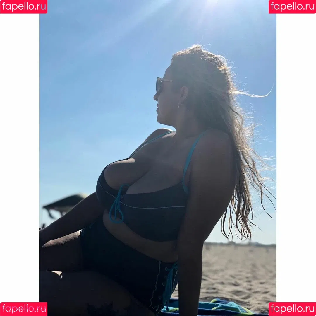 Alexis Onlyfans Photo Gallery 