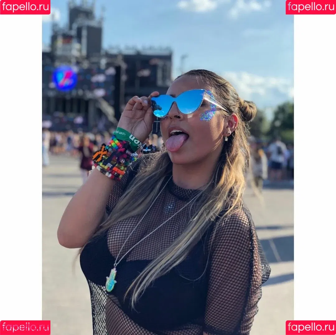 Alexis Onlyfans Photo Gallery 