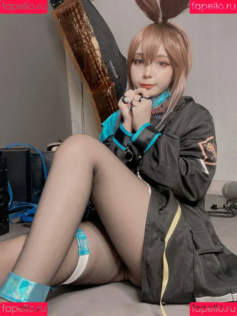 Umeko J. Onlyfans Photo Gallery 