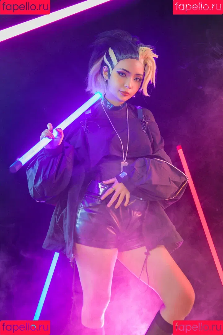 Umeko J. Onlyfans Photo Gallery 