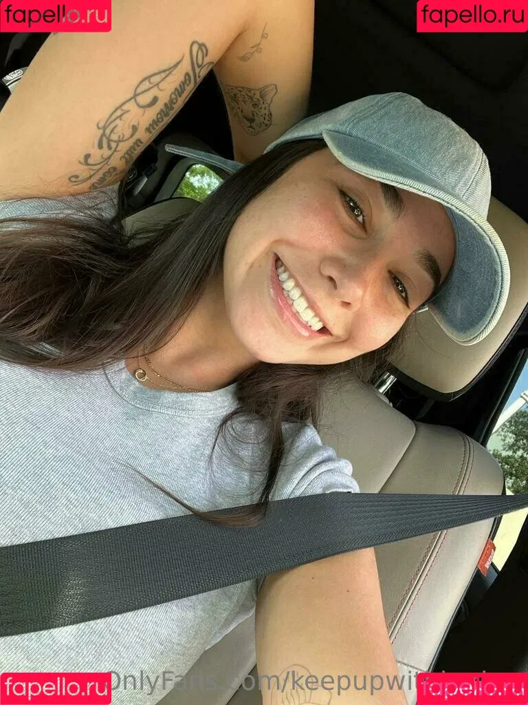 keepupwithkarlee Onlyfans Photo Gallery 