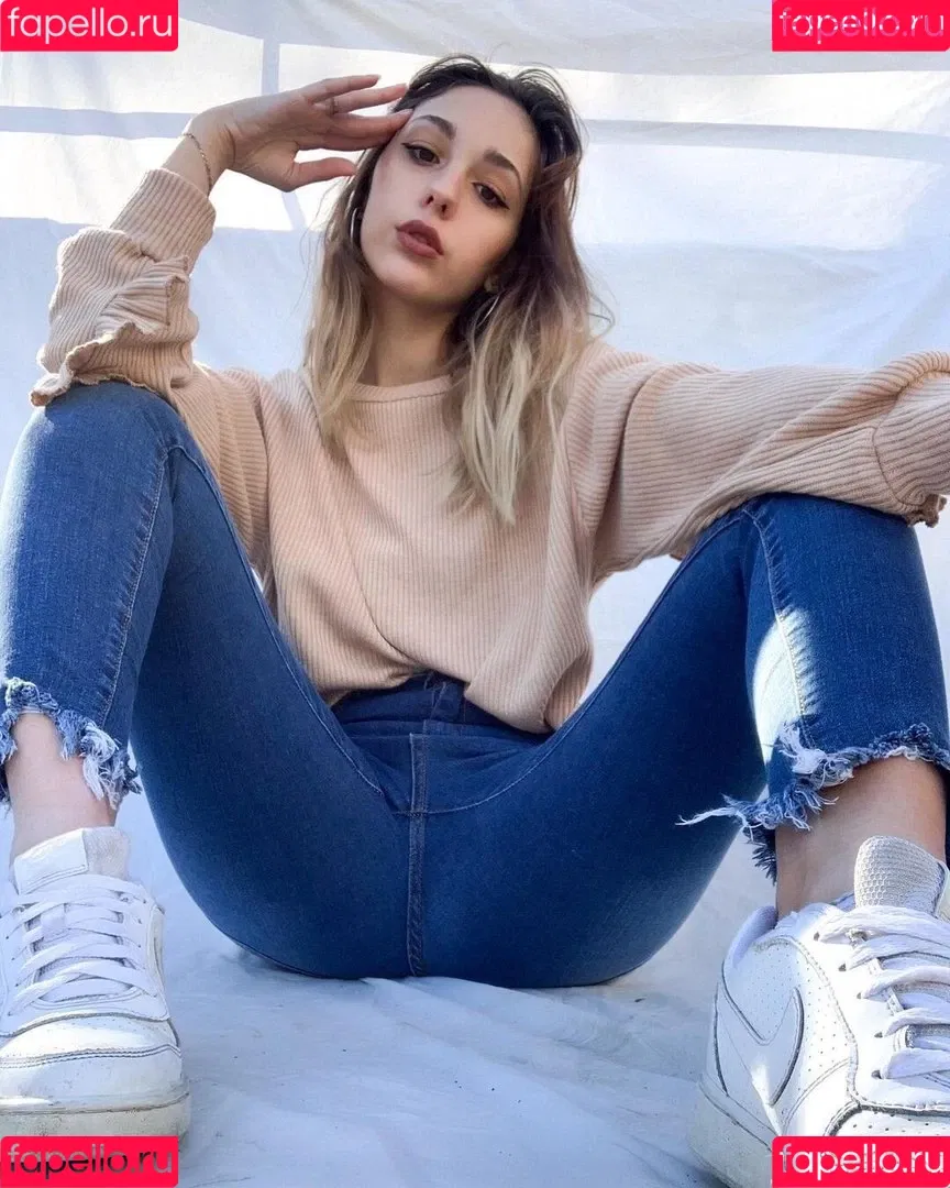agusdigri Onlyfans Photo Gallery 
