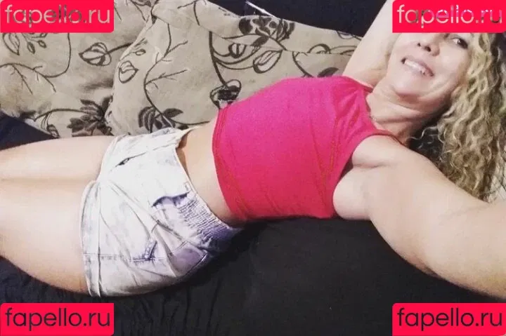 Soninha Coroa Onlyfans Photo Gallery 