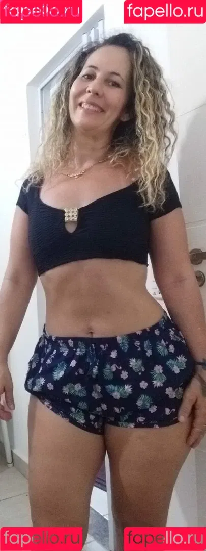 Soninha Coroa Onlyfans Photo Gallery 