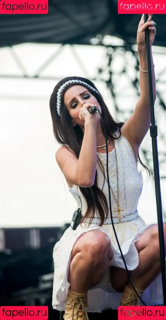 Lana Del Rey Onlyfans Photo Gallery 