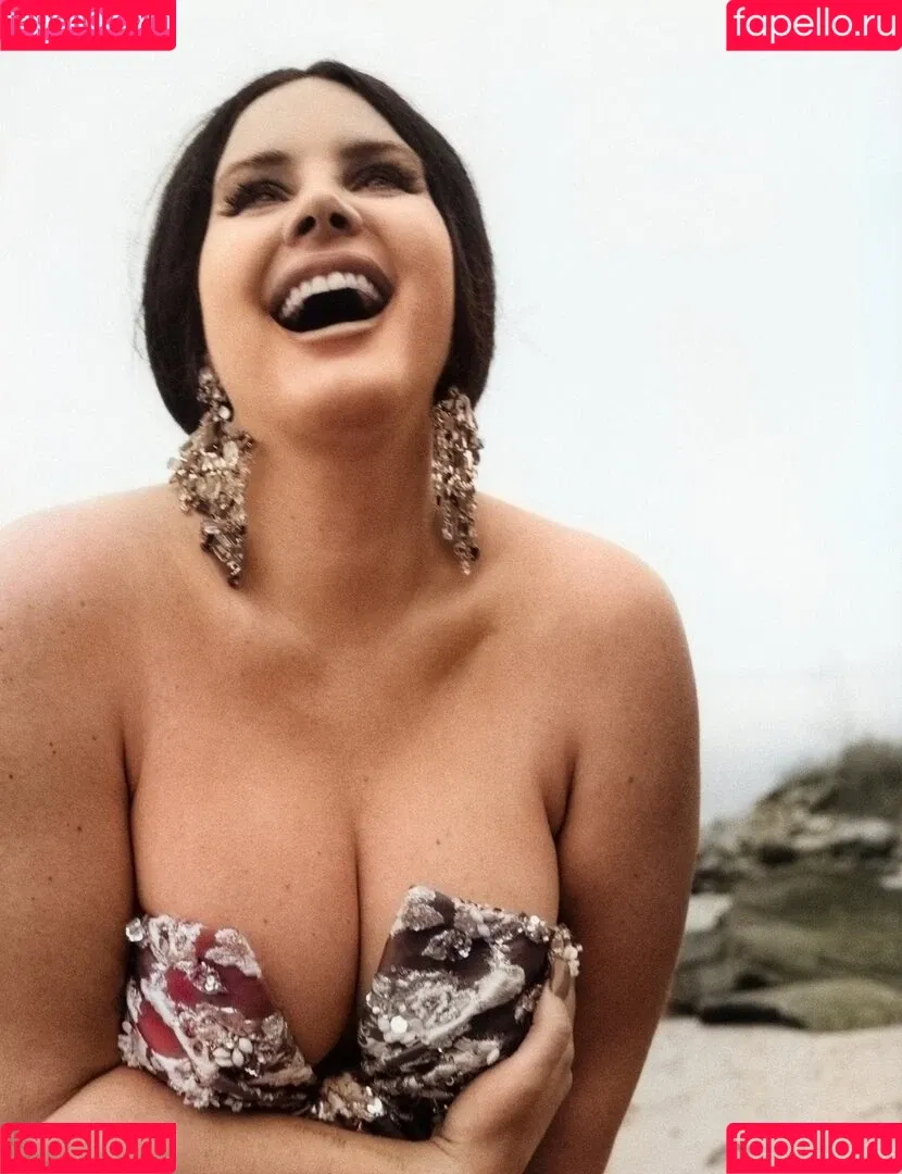 Lana Del Rey Onlyfans Photo Gallery 