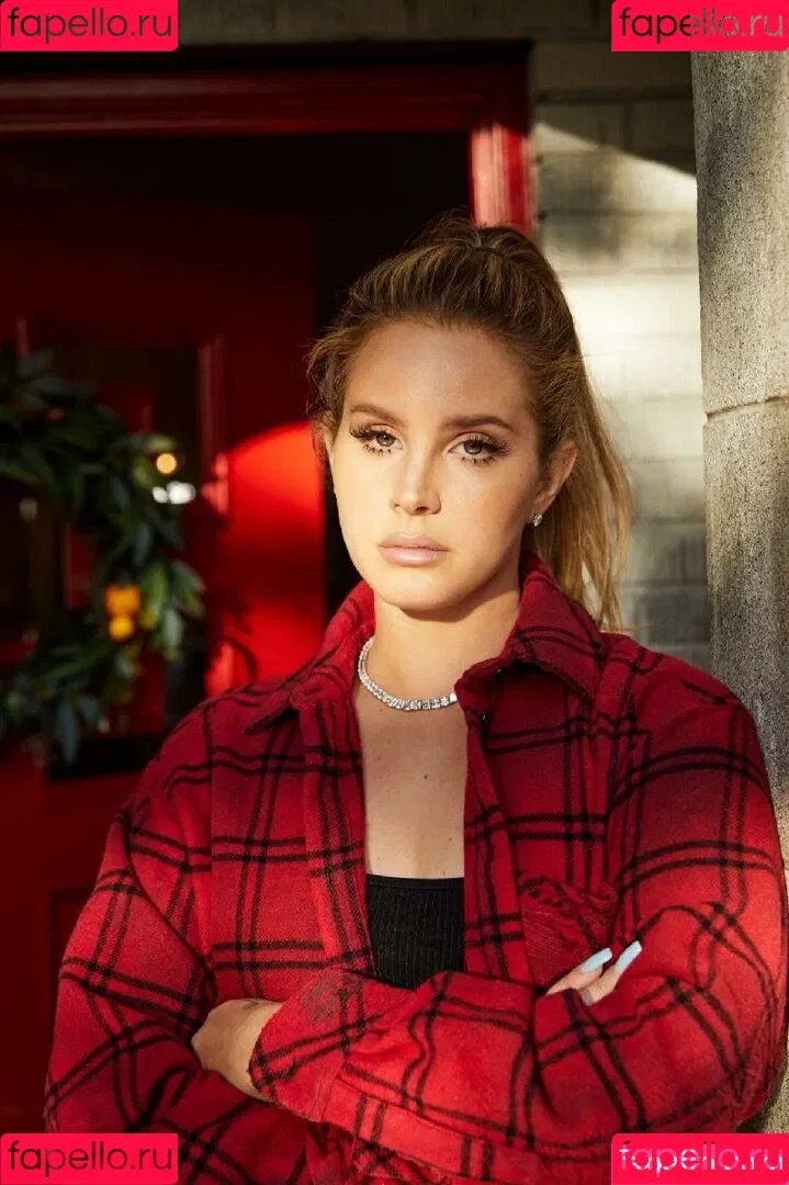 Lana Del Rey Onlyfans Photo Gallery 