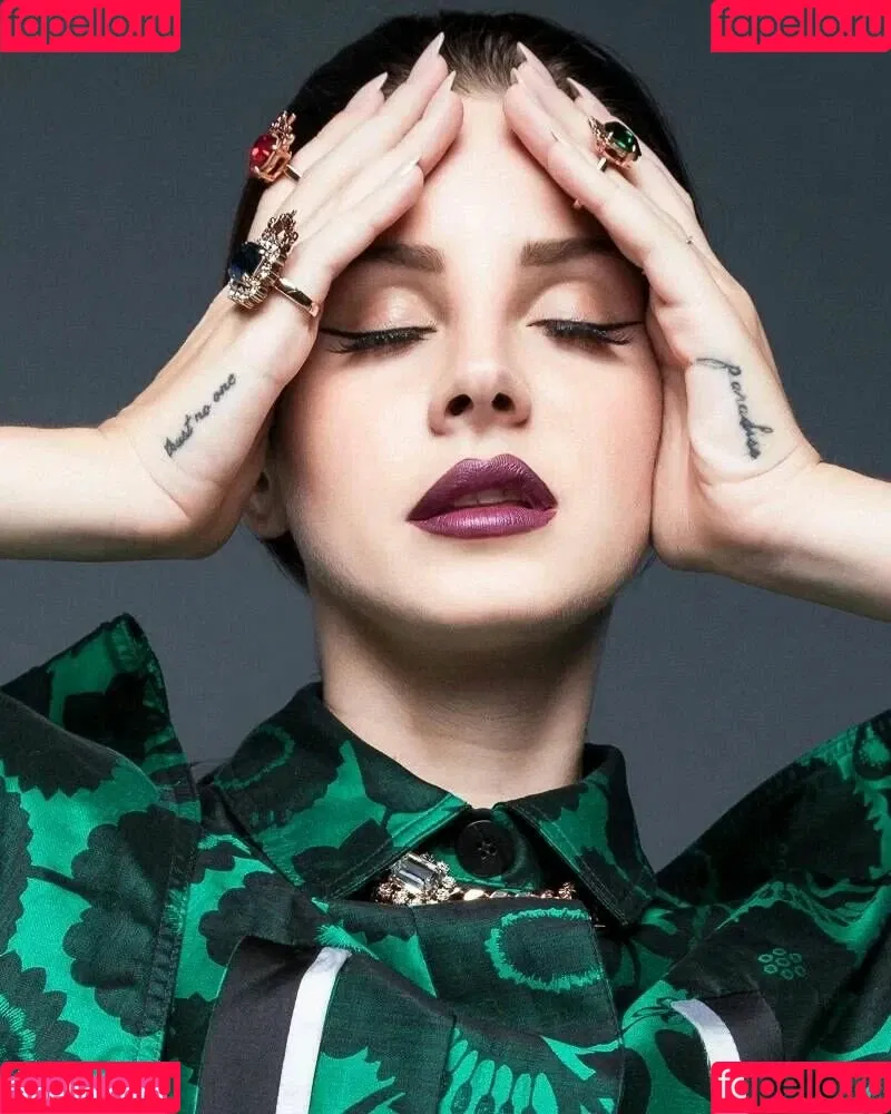 Lana Del Rey Onlyfans Photo Gallery 